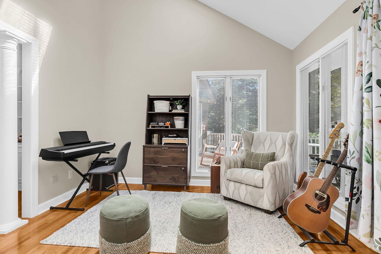 2059 Prospect Hill Drive Photo 15