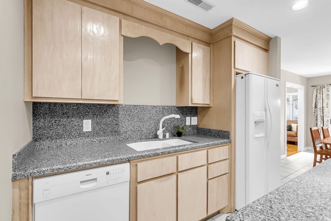 2059 Prospect Hill Drive Photo 21