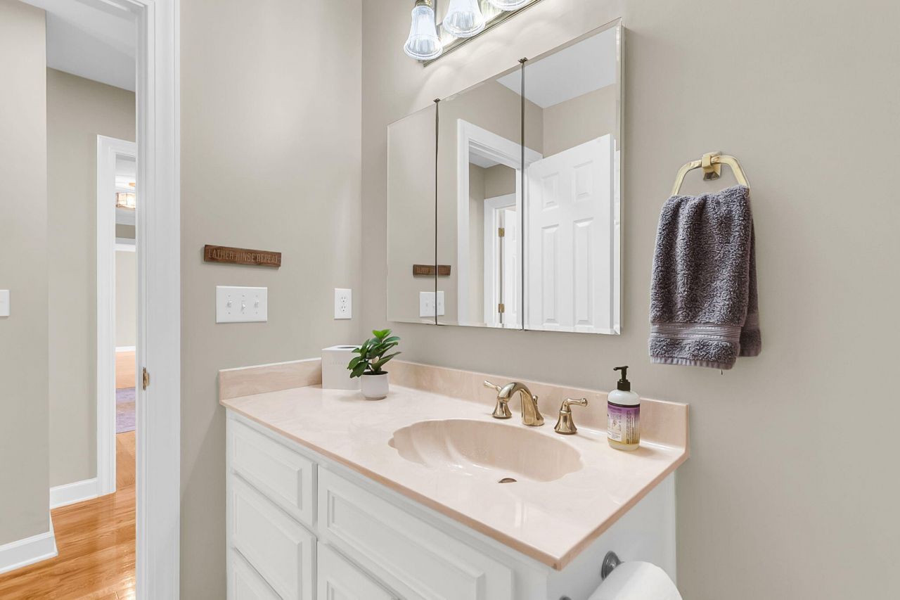 2059 Prospect Hill Drive Photo 36