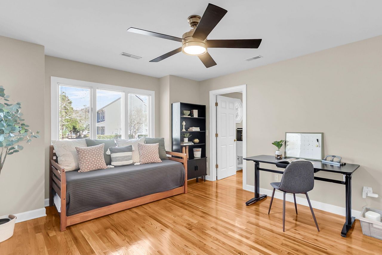 2059 Prospect Hill Drive Photo 38