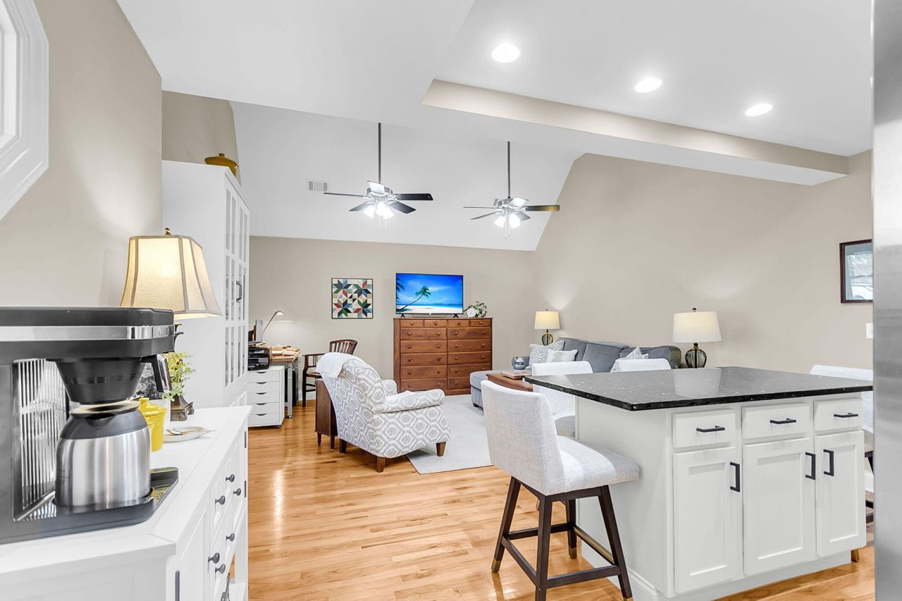 2059 Prospect Hill Drive Photo 39