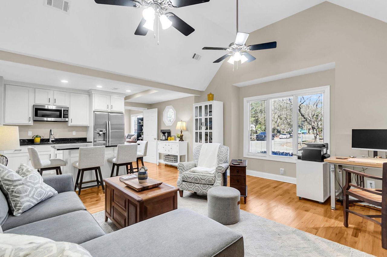 2059 Prospect Hill Drive Photo 40