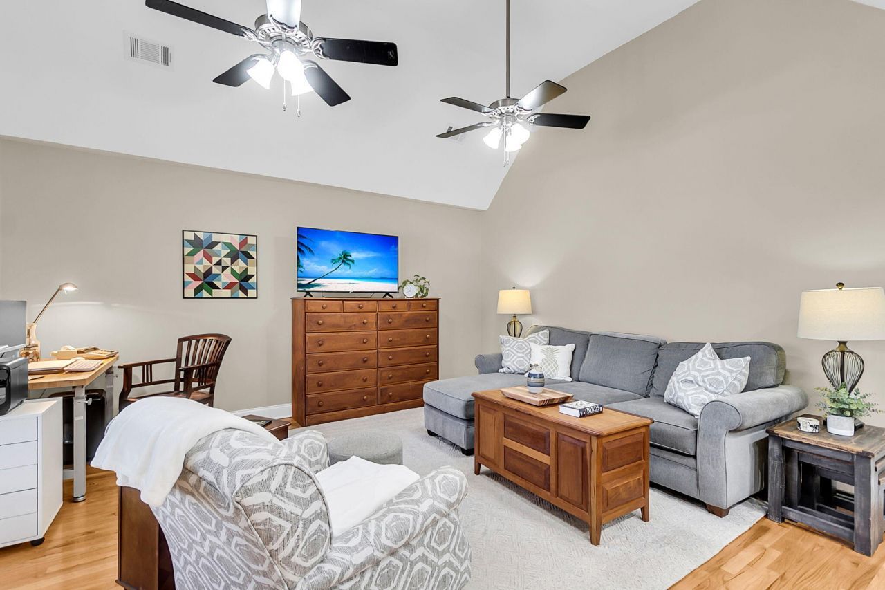 2059 Prospect Hill Drive Photo 43