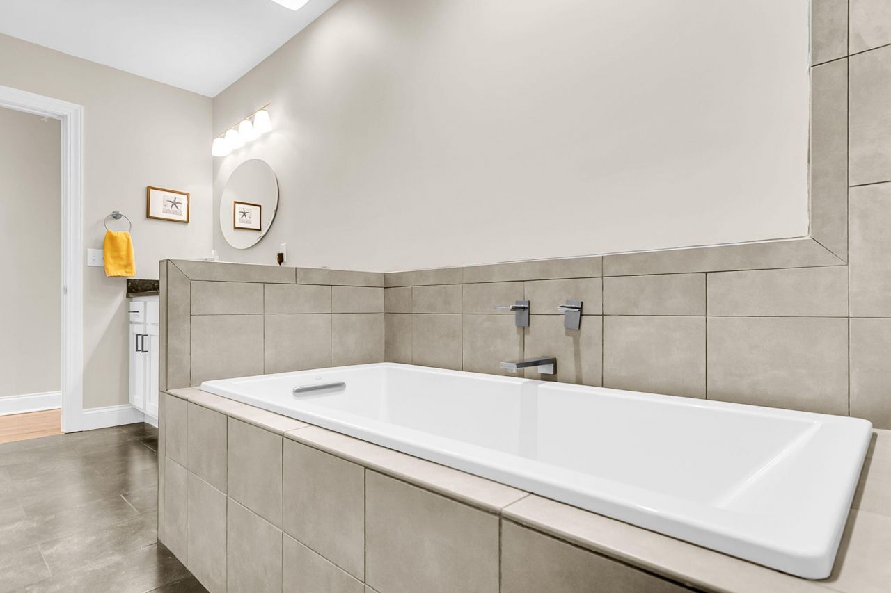 2059 Prospect Hill Drive Photo 49