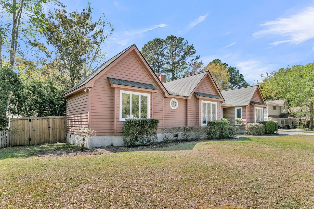 2059 Prospect Hill Drive Photo 65