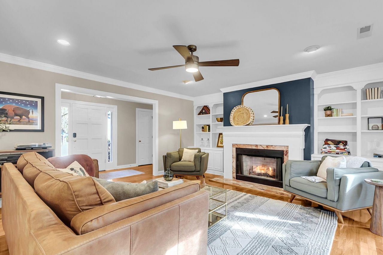 2059 Prospect Hill Drive Photo 7