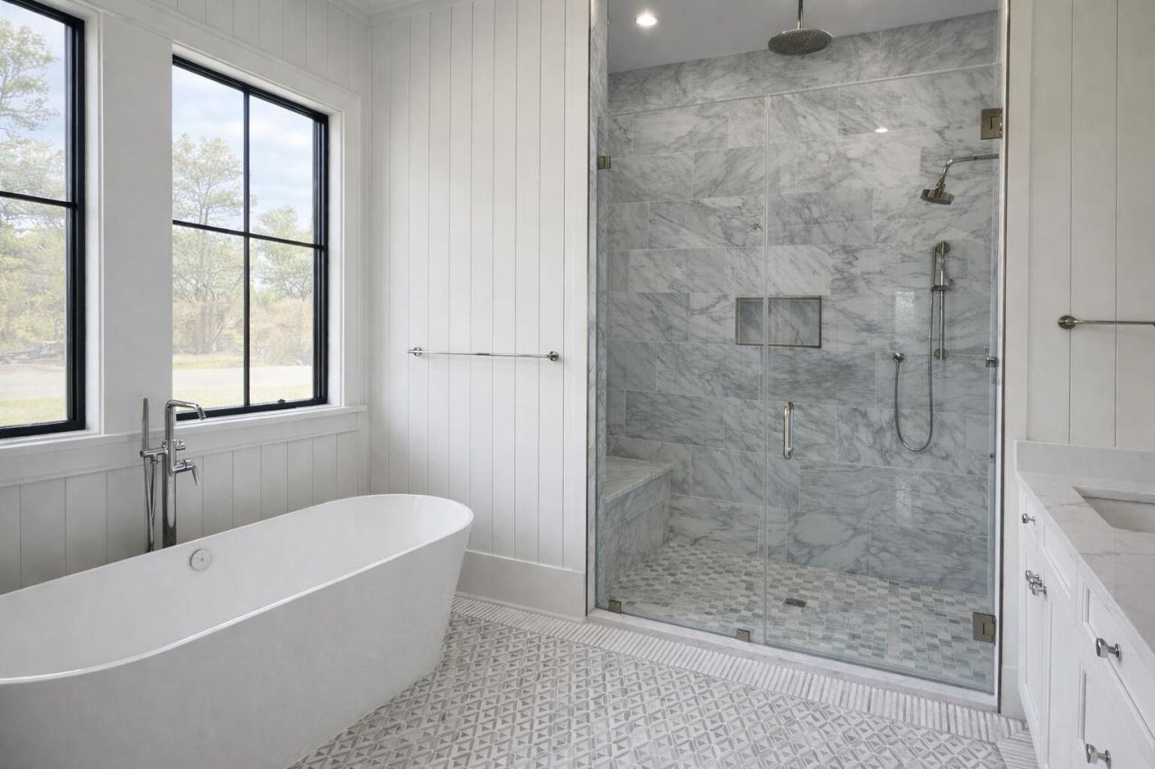 111 Peninsula Drive Photo 10