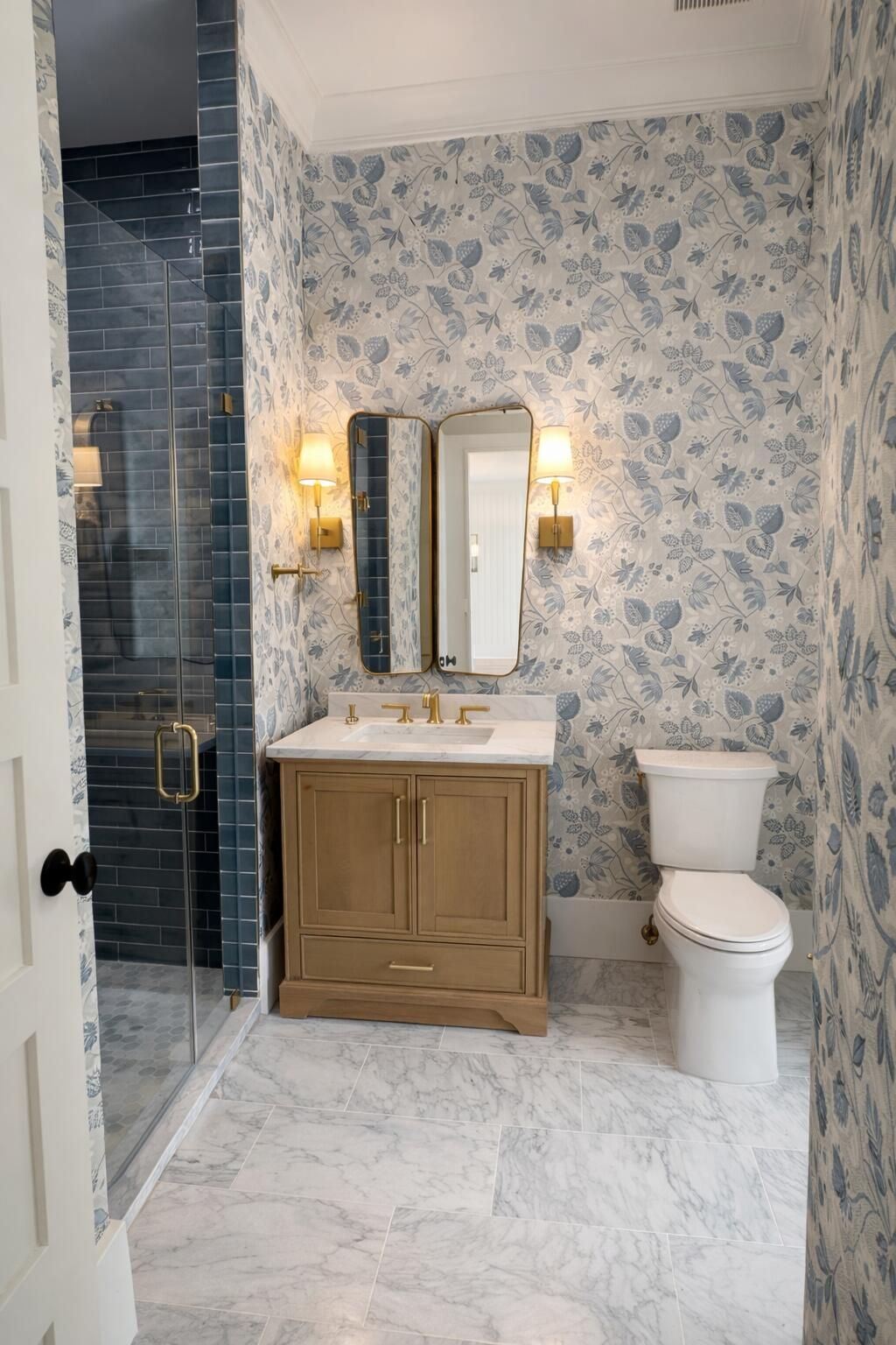 111 Peninsula Drive Photo 12