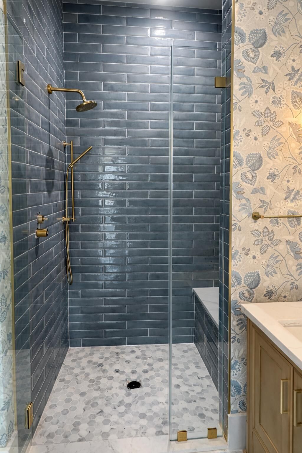 111 Peninsula Drive Photo 13