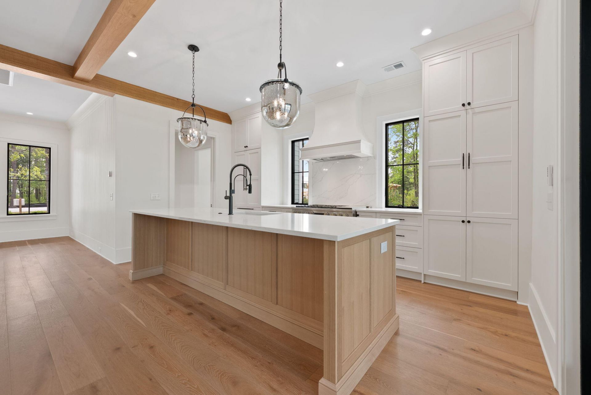 111 Peninsula Drive Photo 17