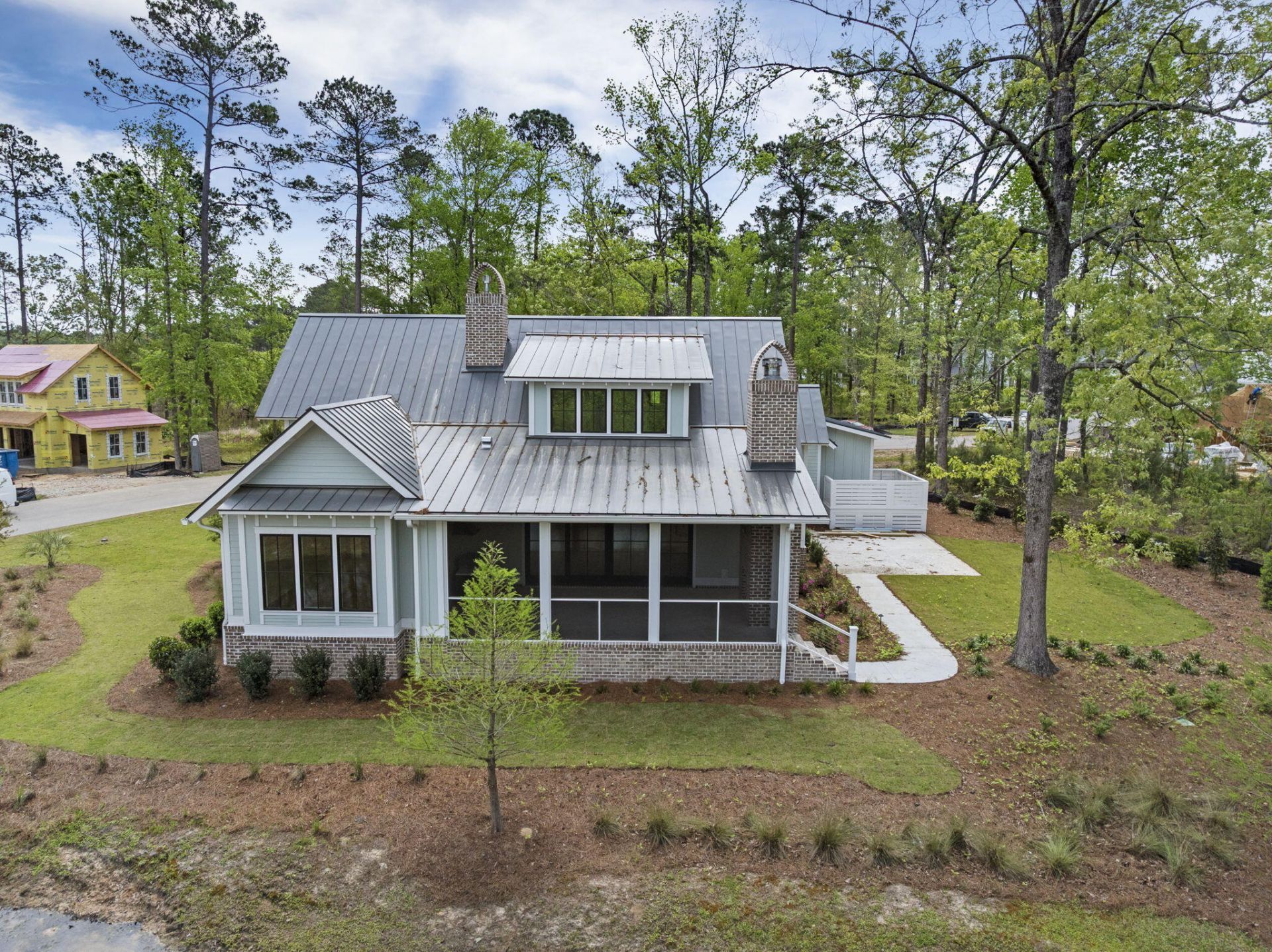 111 Peninsula Drive Photo 4