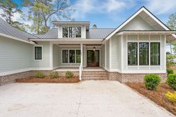111 Peninsula Drive photo 4