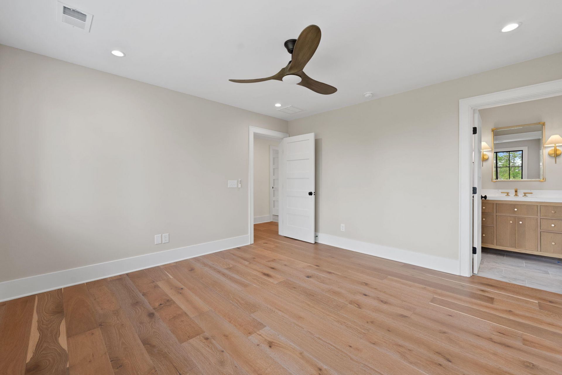 111 Peninsula Drive Photo 53