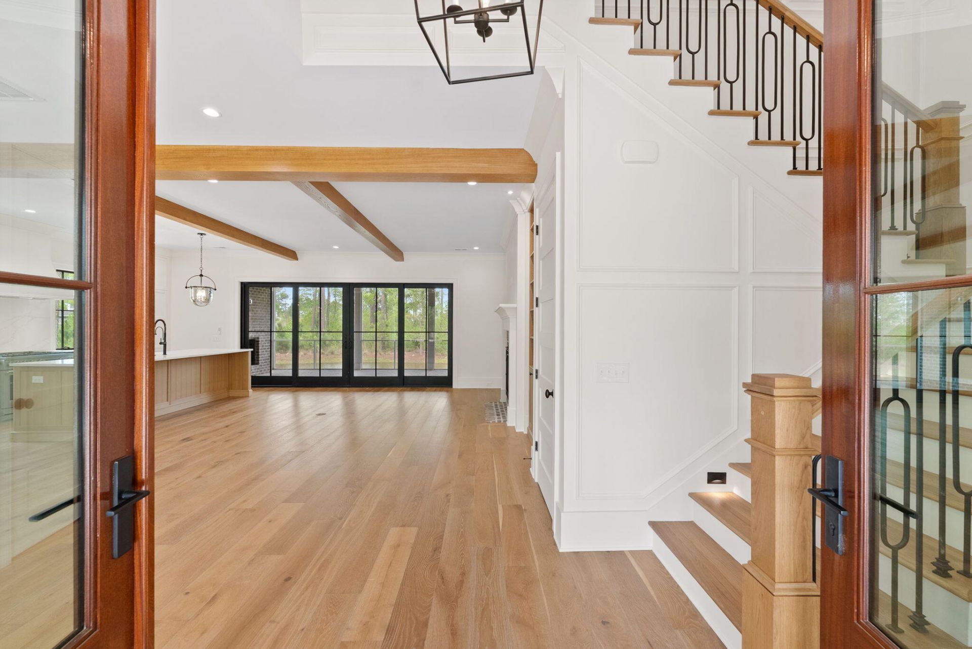111 Peninsula Drive Photo 8