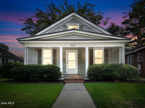 605 Saint David Street , Tarboro, NC 27886