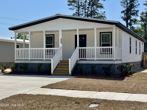 1021 Pine Ridge Court, Castle Hayne, NC 28429