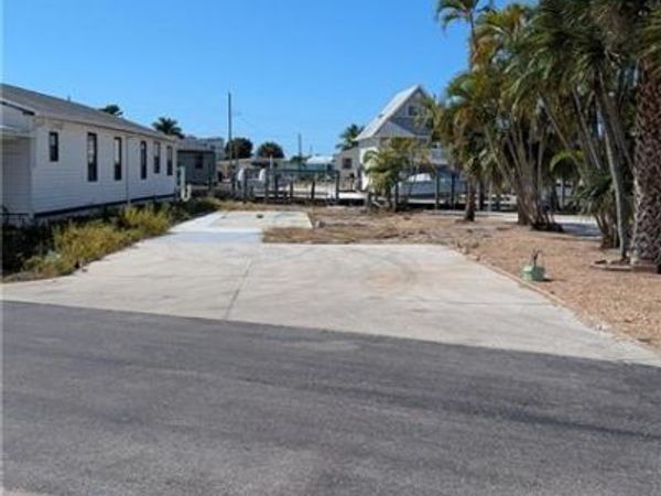 58 Nancy LN , FORT MYERS BEACH, FL 33931