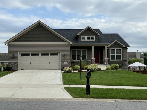 1430 Tate Drive, Schererville, IN 46375