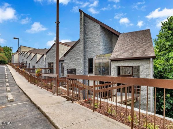 1155 Upper Alpine Way Way, Gatlinburg, TN 37738