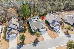 839 Riverward Dr. photo 4