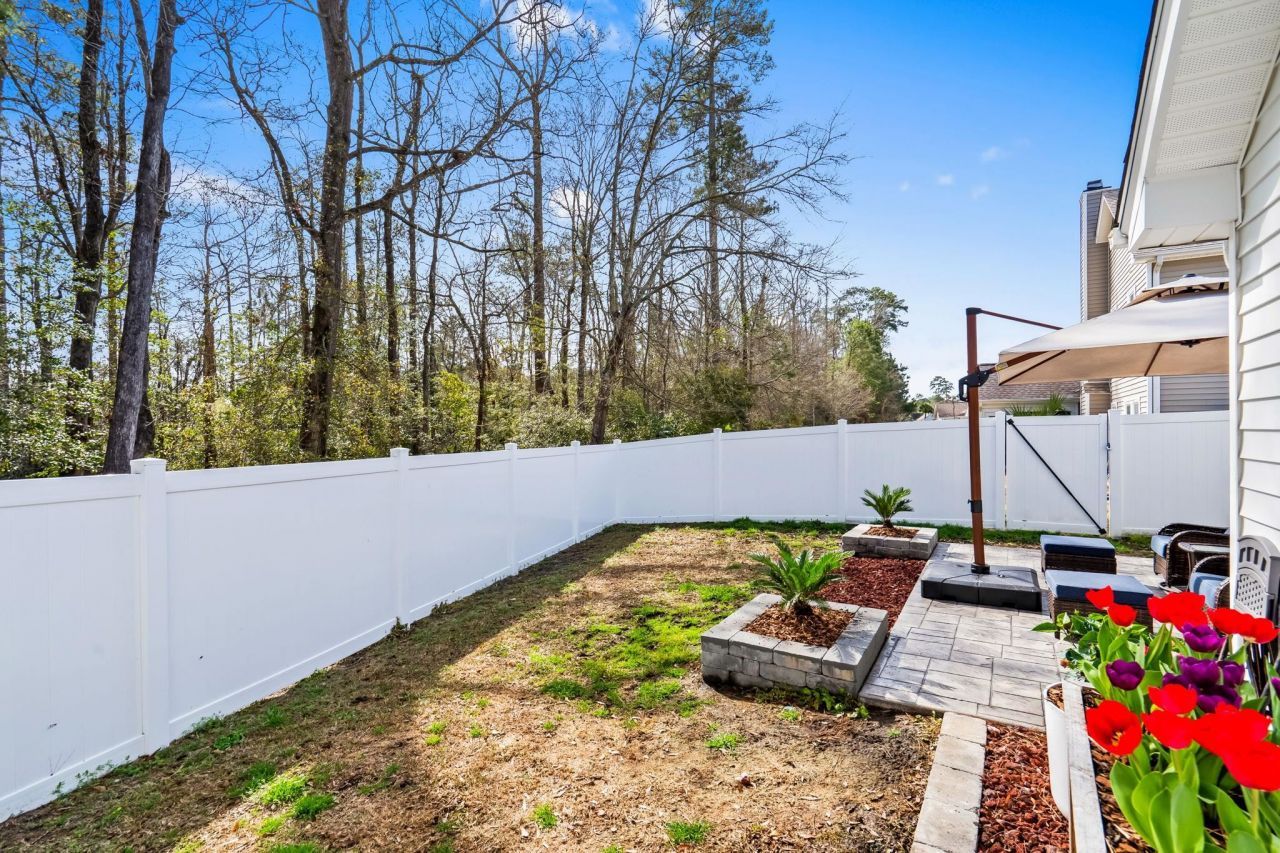 839 Riverward Dr. Photo 26