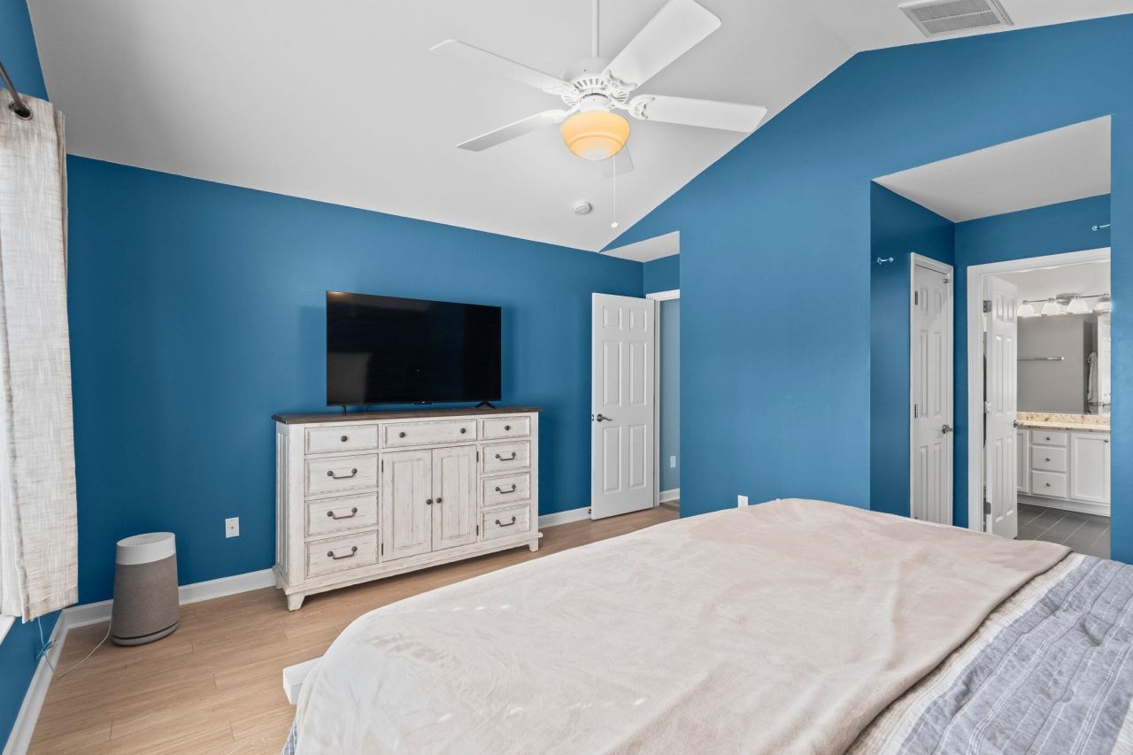 839 Riverward Dr. Photo 30