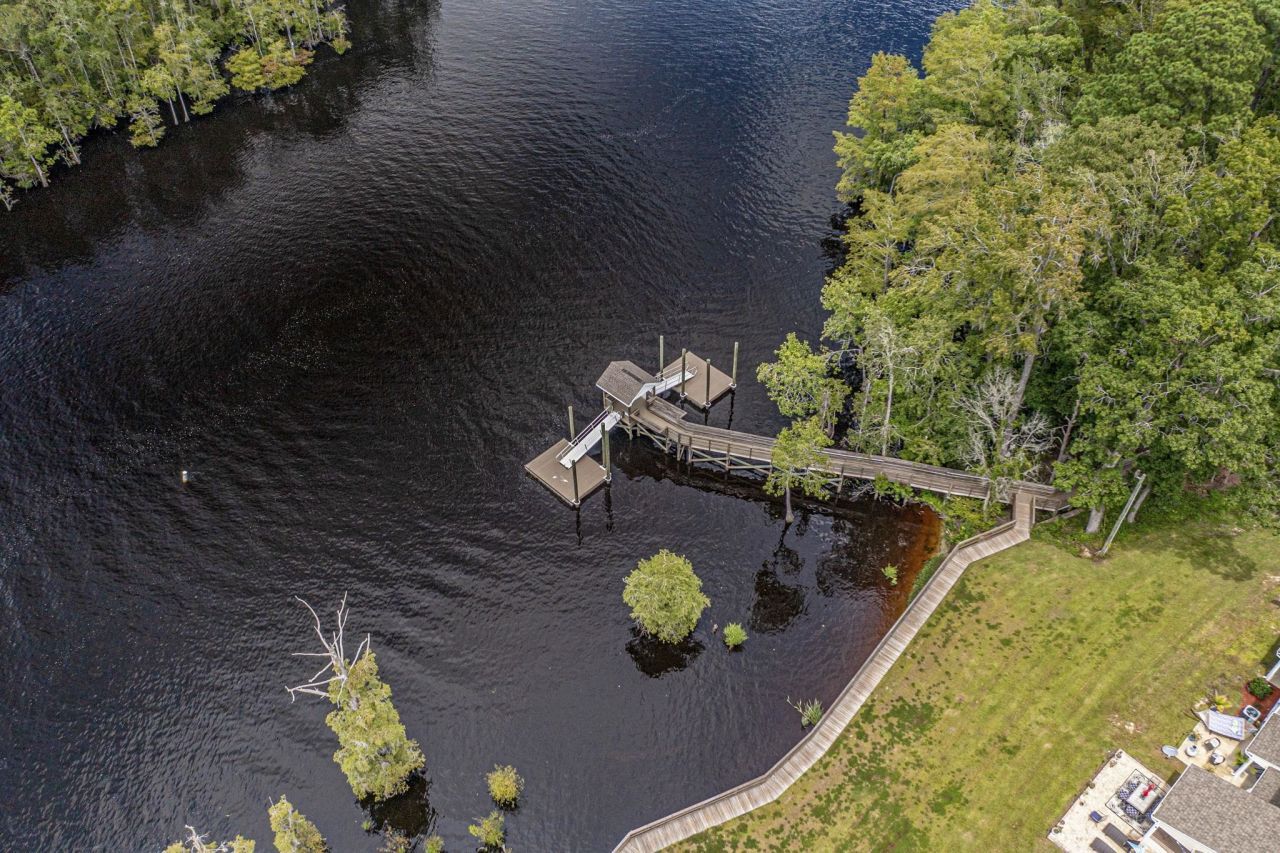 839 Riverward Dr. Photo 45