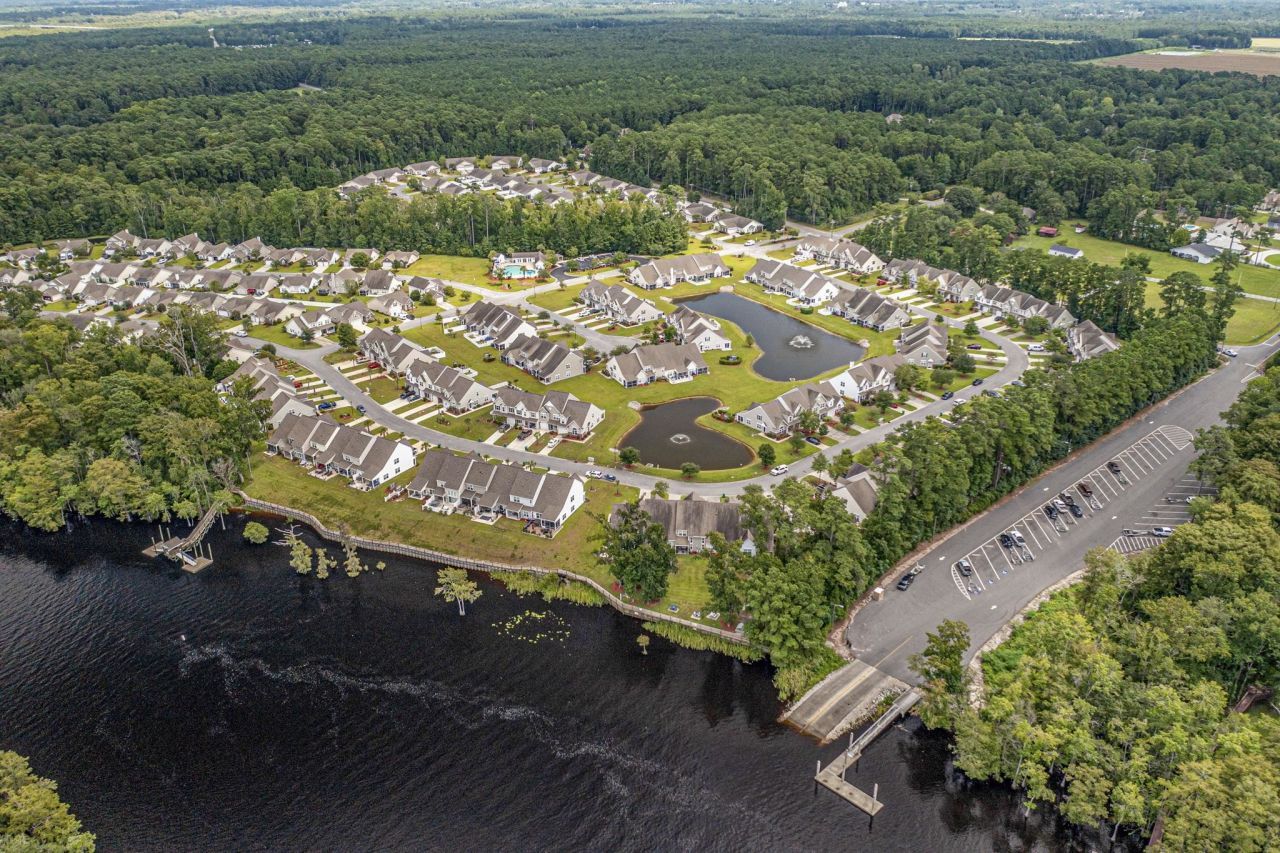 839 Riverward Dr. Photo 48