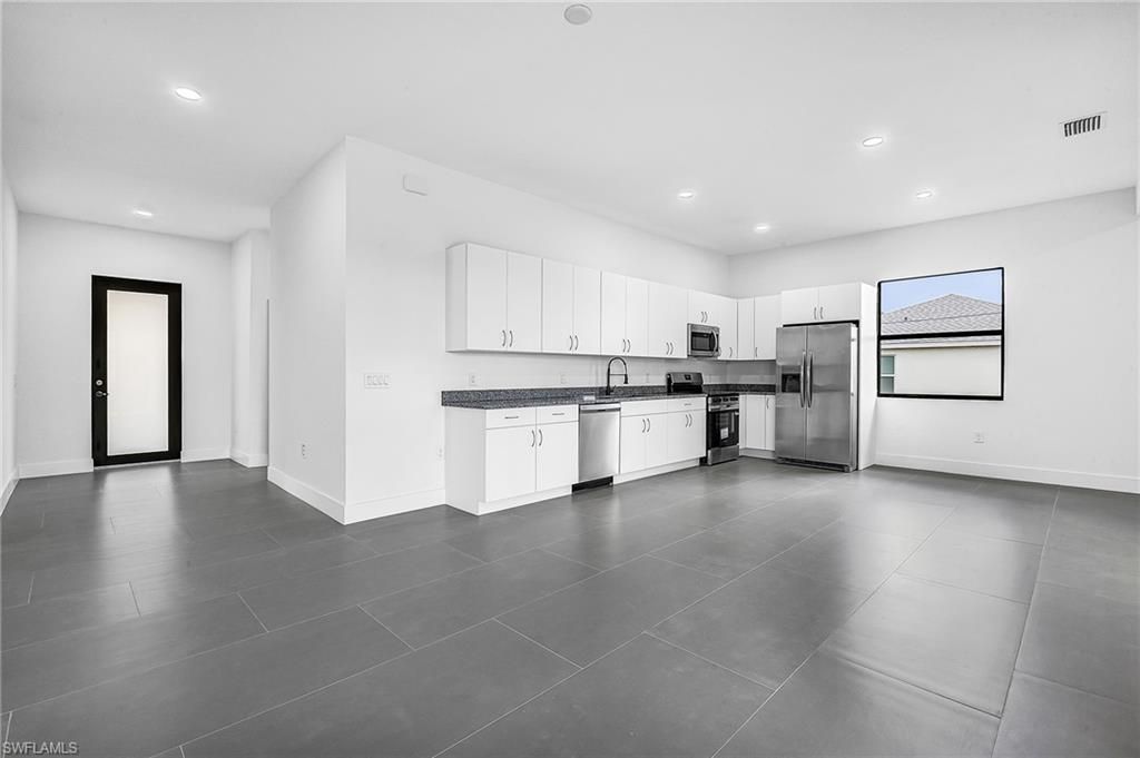 316 NW 10th St, Cape Coral, FL 33993 Photo