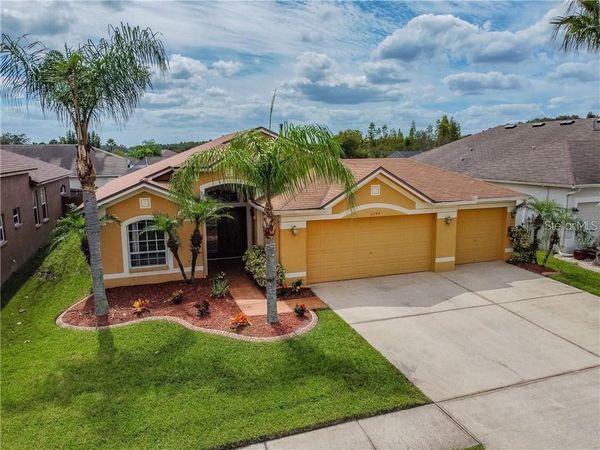 31244 CRESTMONT COURT , WESLEY CHAPEL, FL 33543