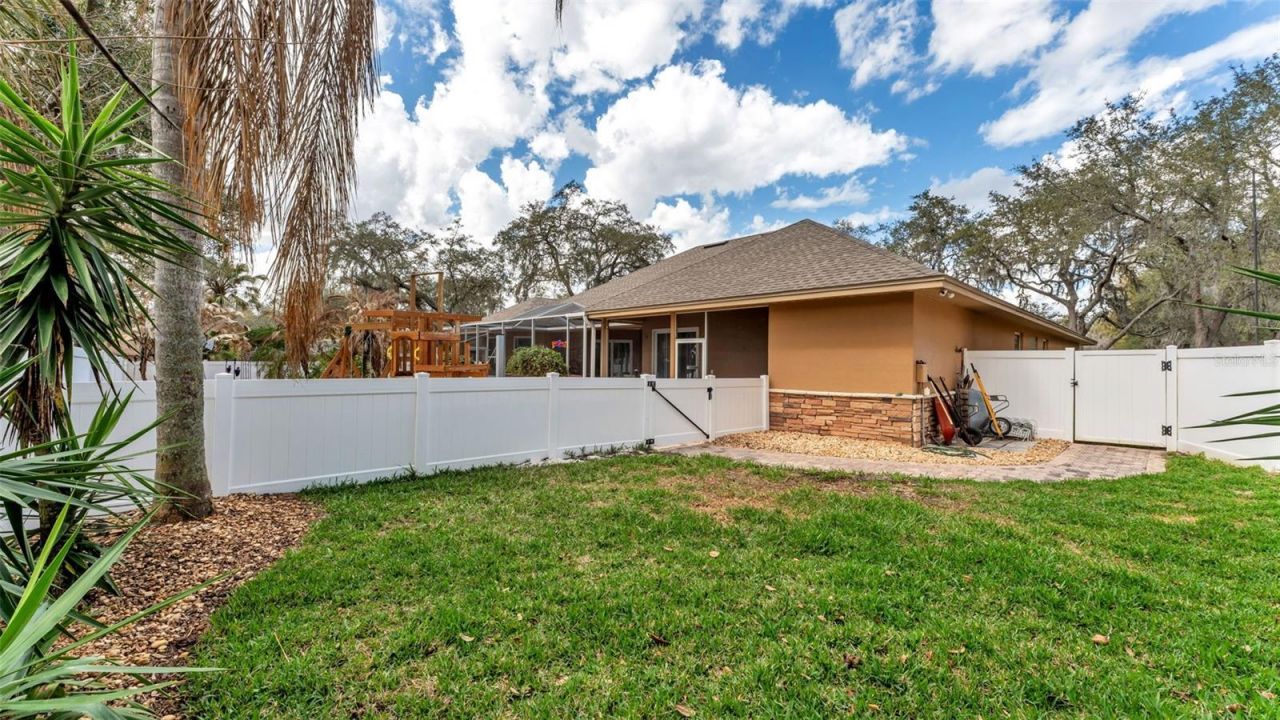 1603 Sir Henrys Trail, Lakeland, FL 33809 Photo