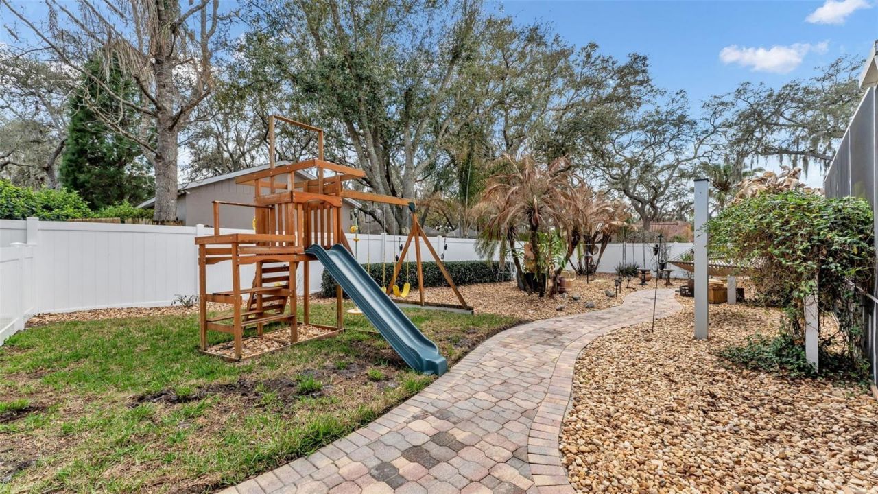 1603 Sir Henrys Trail, Lakeland, FL 33809 Photo