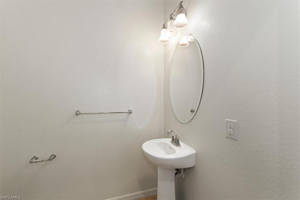 8892 Via Isola Ct, Fort Myers, FL 33966 Photo