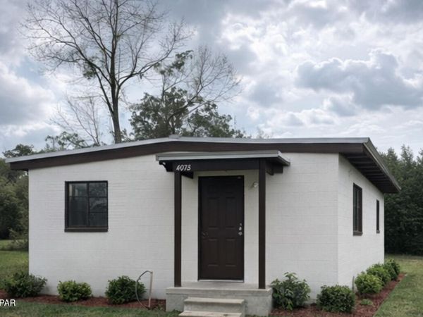 4073 Mccrary Drive, Marianna, FL 32448