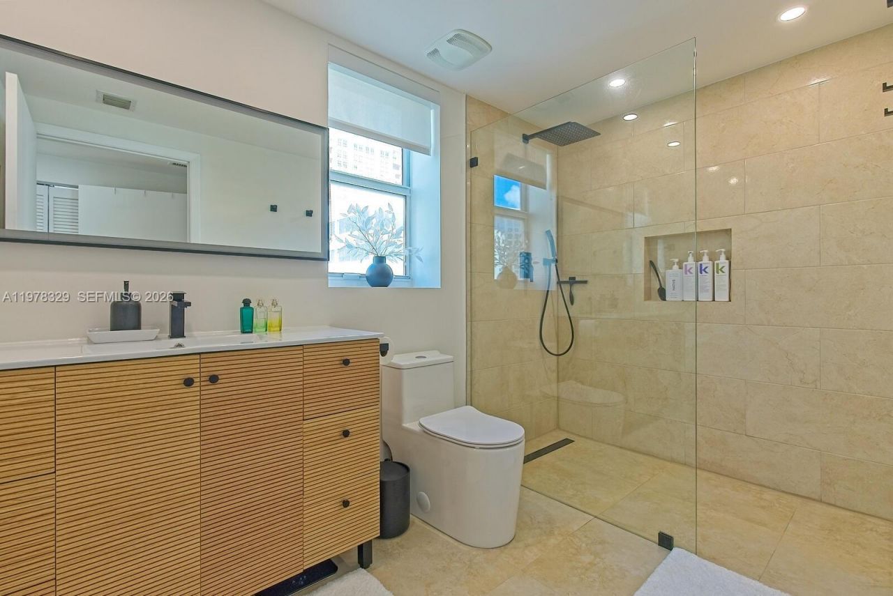 7285 SW 90th St , Unit D613, Miami, FL 33156 Photo