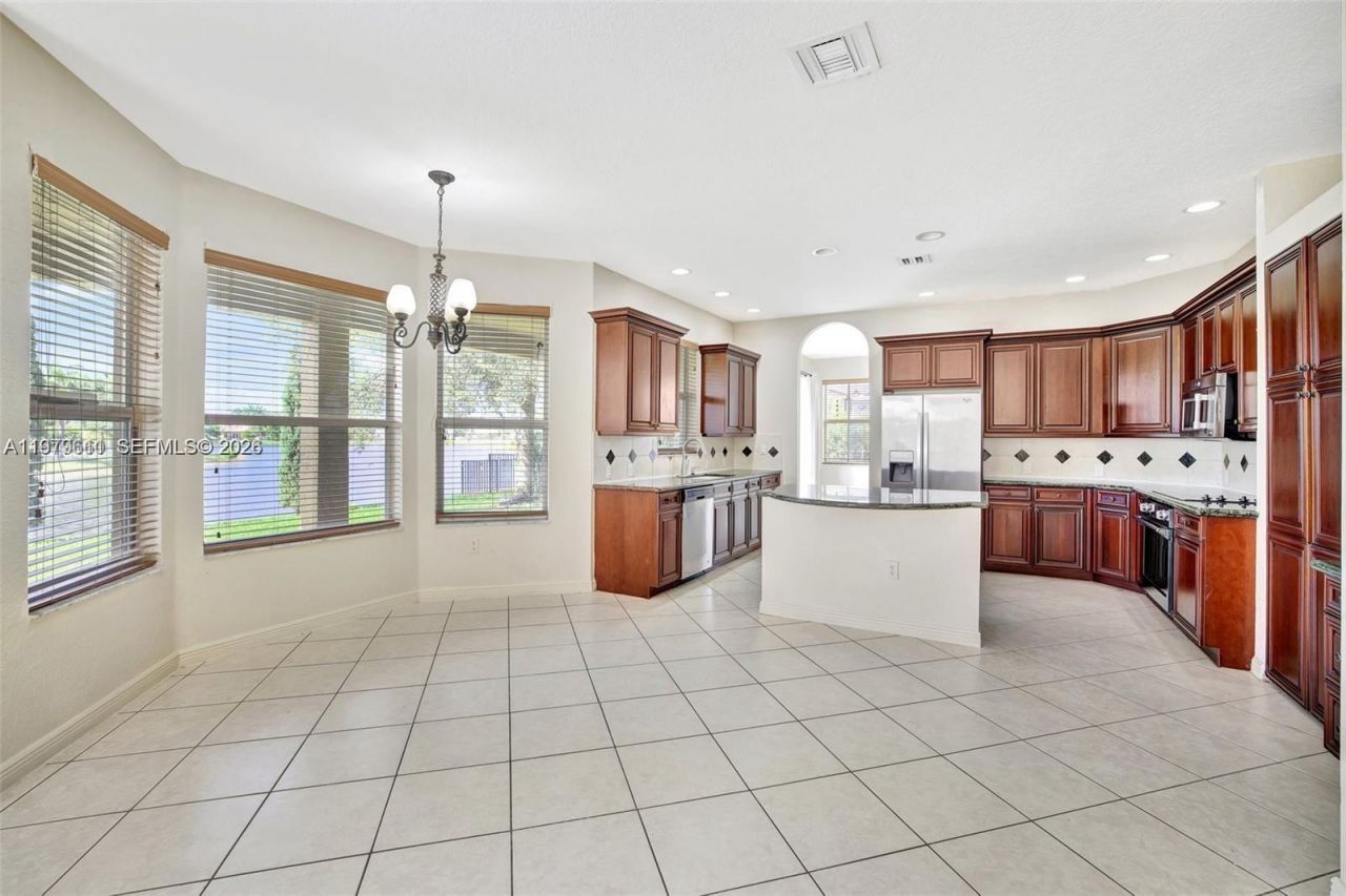 15835 SW 51st St. , Miramar, FL 33027 Photo