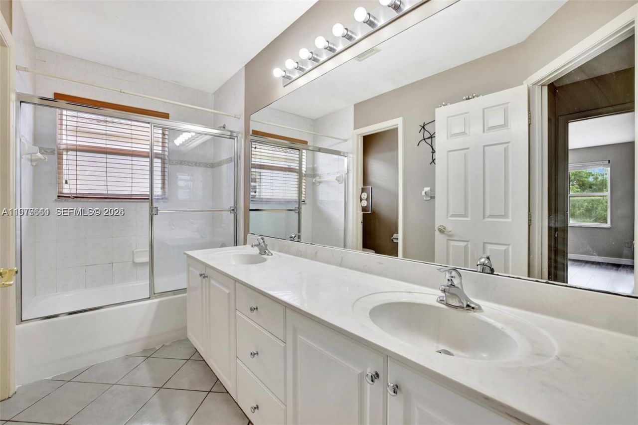 15835 SW 51st St. , Miramar, FL 33027 Photo