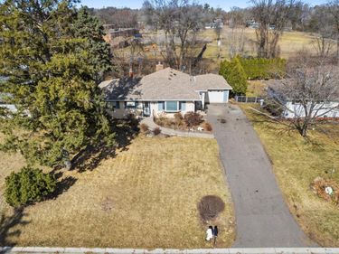 2565 Martin Way, White Bear Lake, MN 55110