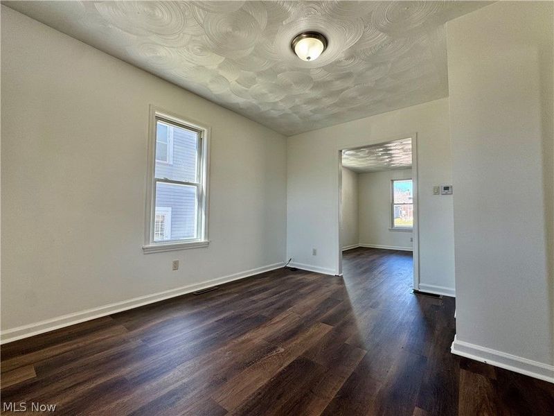 445 W Martin Street, East Palestine, OH 44413 Photo 10