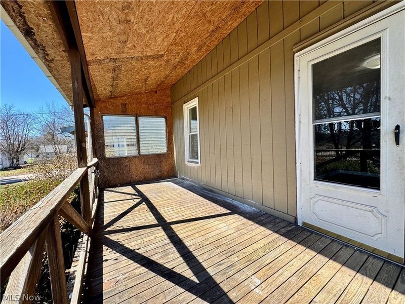 445 W Martin Street, East Palestine, OH 44413 Photo 26