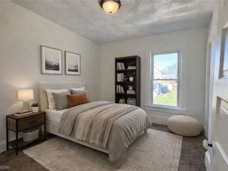 445 W Martin Street, East Palestine, OH 44413 Photo 5