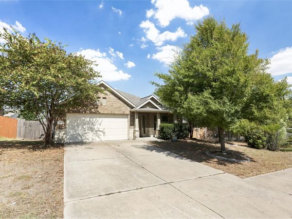 2208 Tranquility LN , Pflugerville, TX 78660