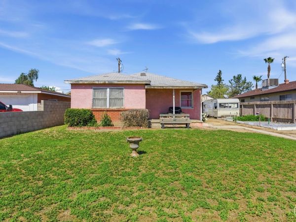 3318 Pioneer Drive, Bakersfield, CA 93306