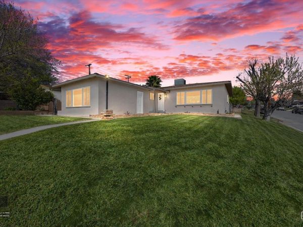 2401 Kenwood Road, Bakersfield, CA 93306