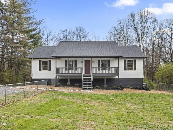 10709 Dogwood Rd, Knoxville, TN 37931