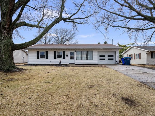 529 Whitney Avenue , Kewanee, IL 61443