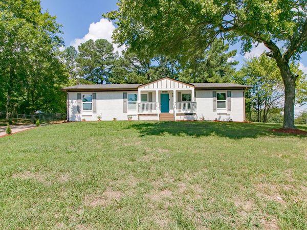 1502 Pinetree Rd, Clarksville, TN 37042