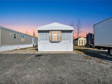 120 Sunset Drive, Unit 31, Lodi, OH 44254