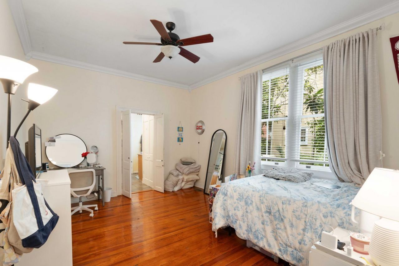 77 Pitt Street Photo 16