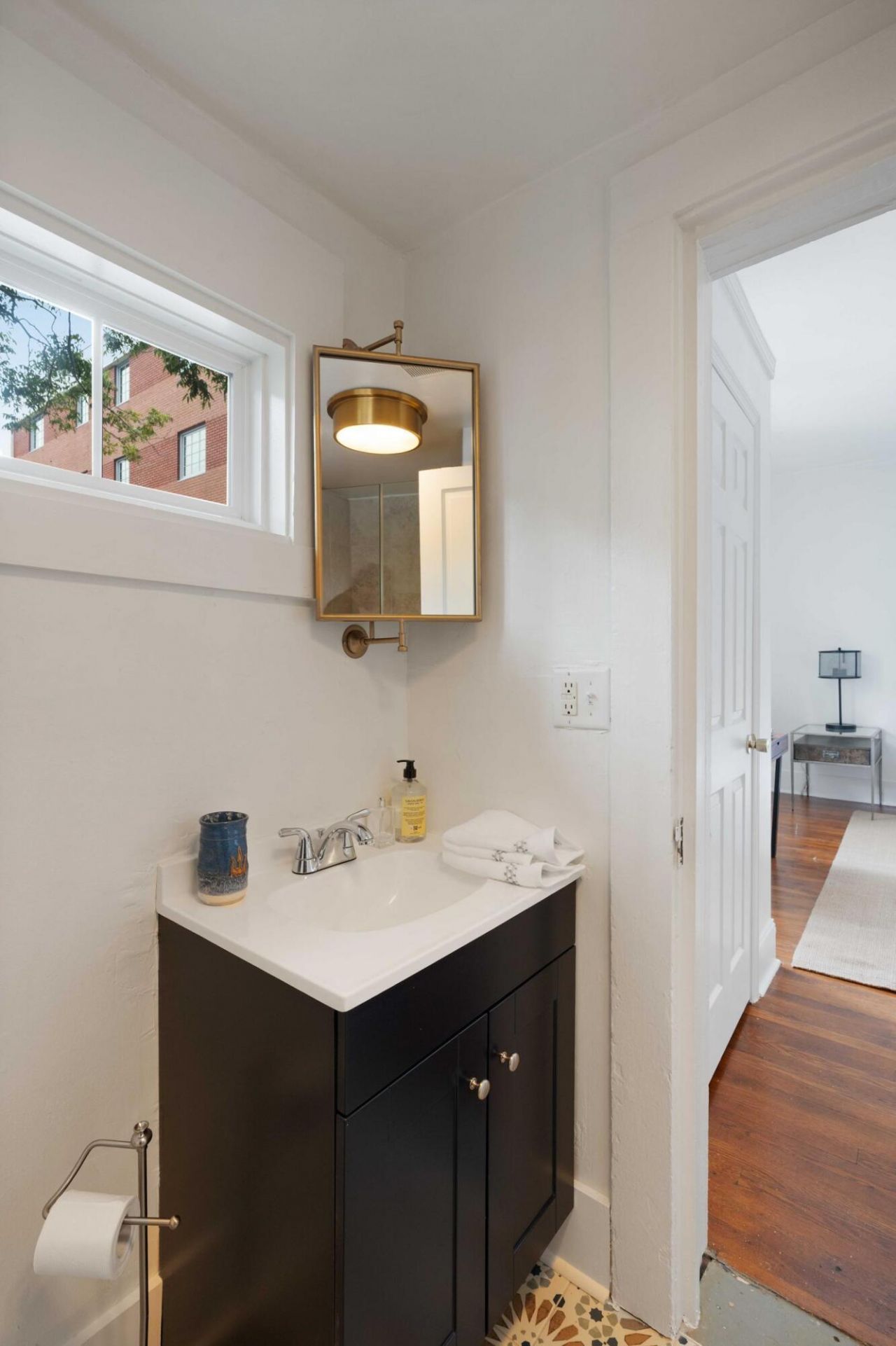 77 Pitt Street Photo 49